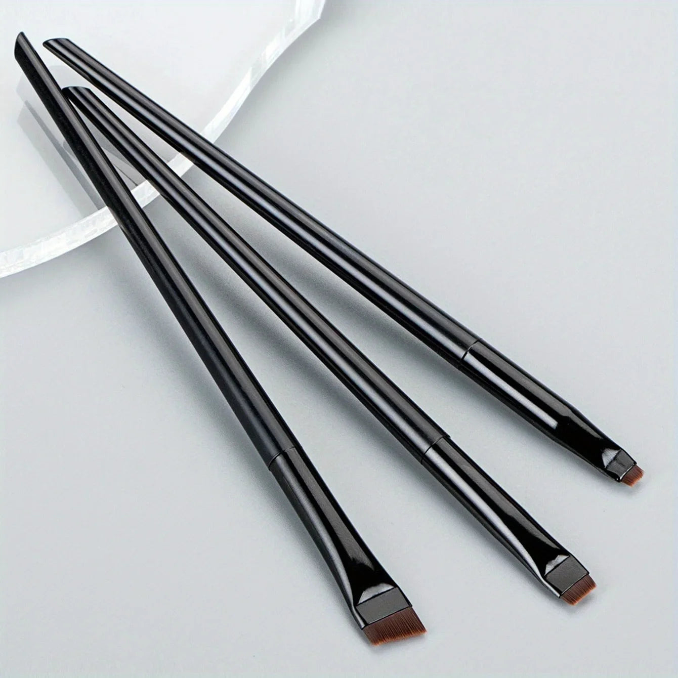 cheap Makeup Brush Three piece Set,Blade eyeliner brush fine oblique head eyebrow brush outline eyeliner